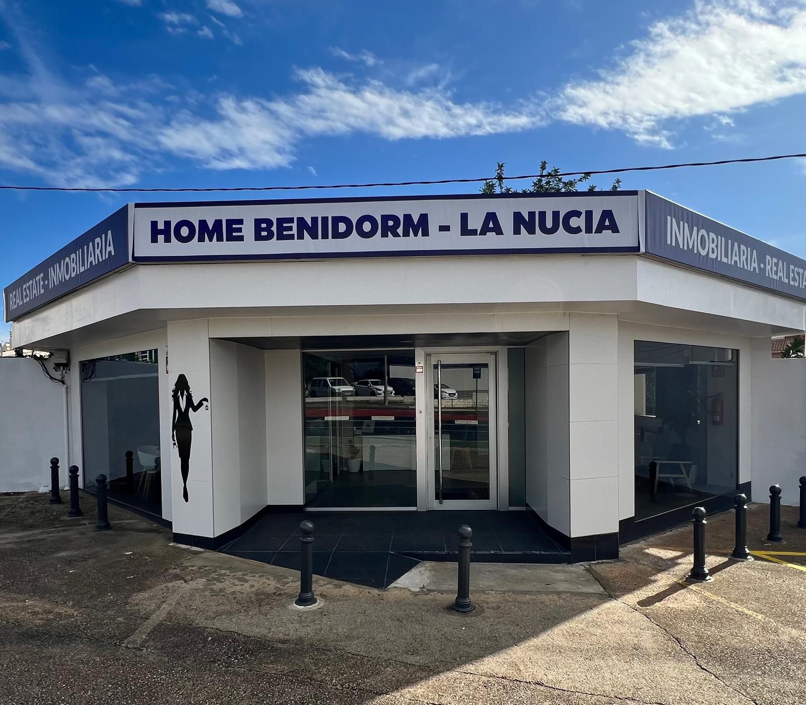 Quienes Somos. HOME BENIDORM  en 